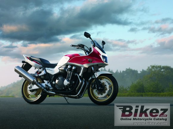 2011 Honda CB1300SA photo